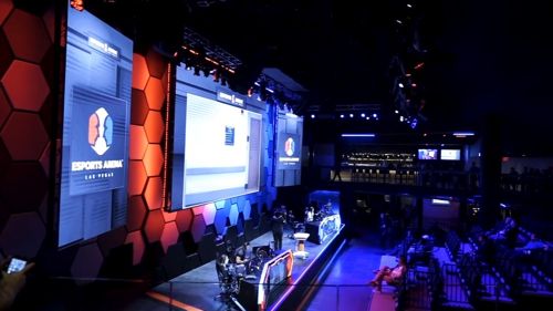 Full-Arena Esports Graphics: WSOE at the HyperX Esports Arena photo